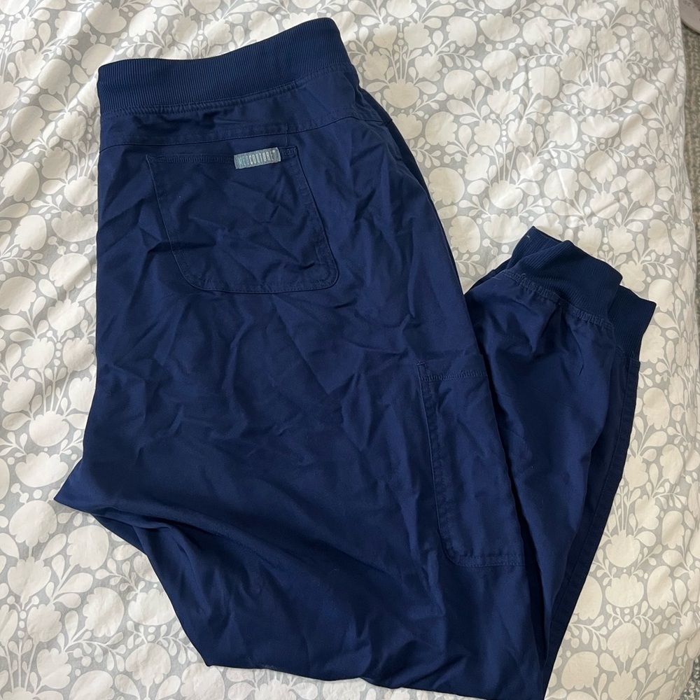 Med Couture Touch Women’s Jogger Scrub Pant - Picture 3 of 6